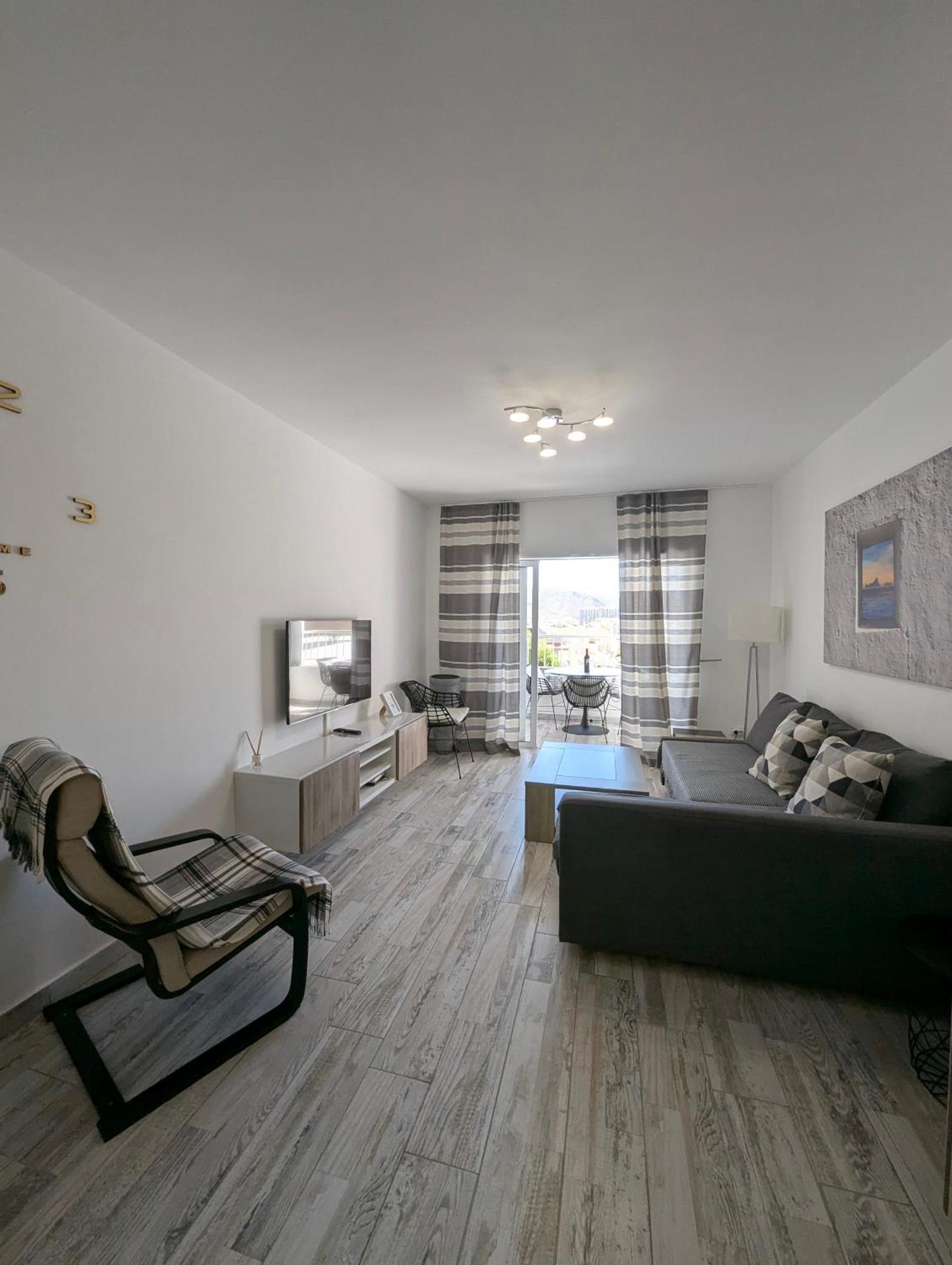 Cozy Apartment In Los Cristianos Guincho  외부 사진