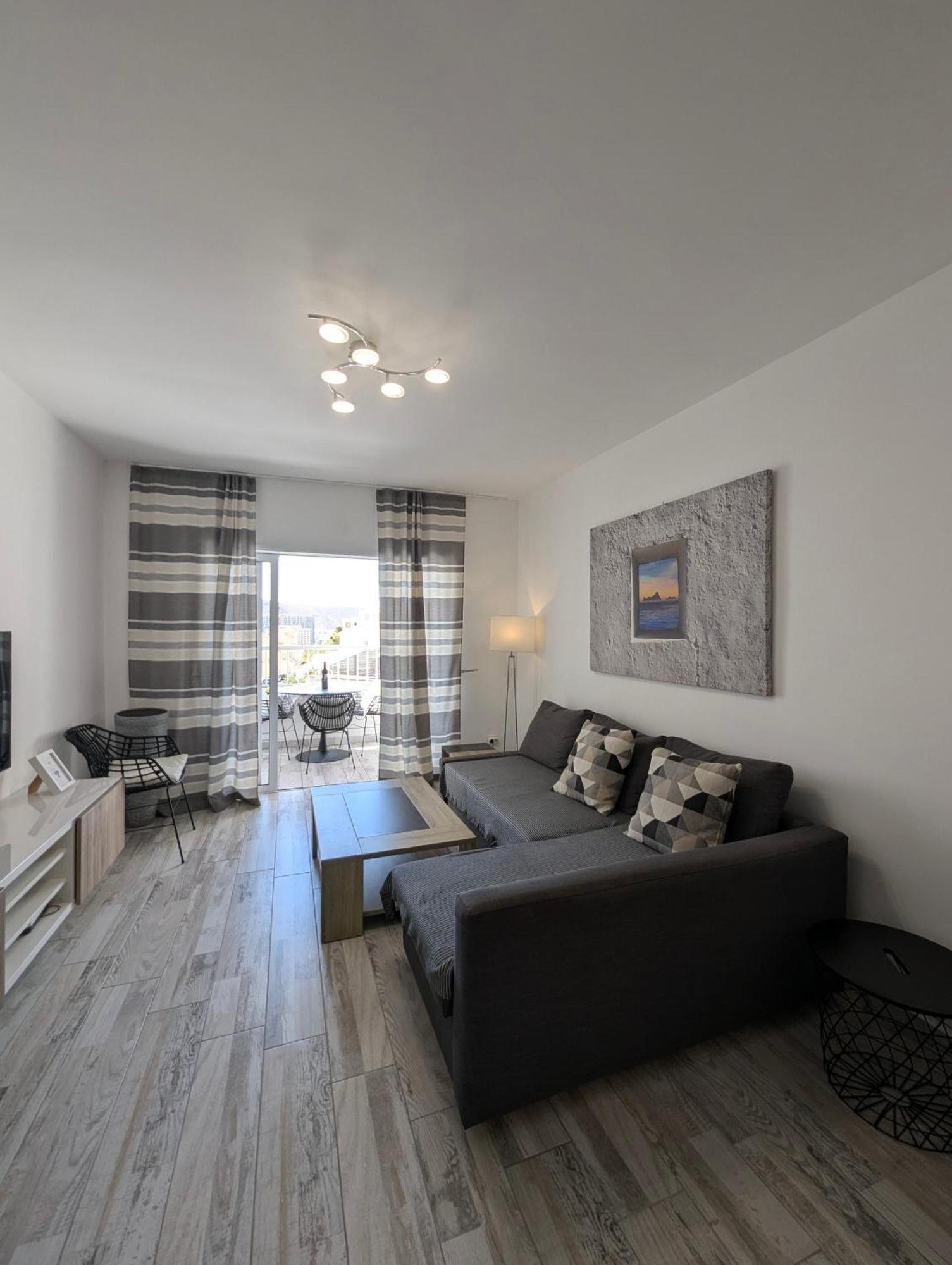 Cozy Apartment In Los Cristianos Guincho  외부 사진