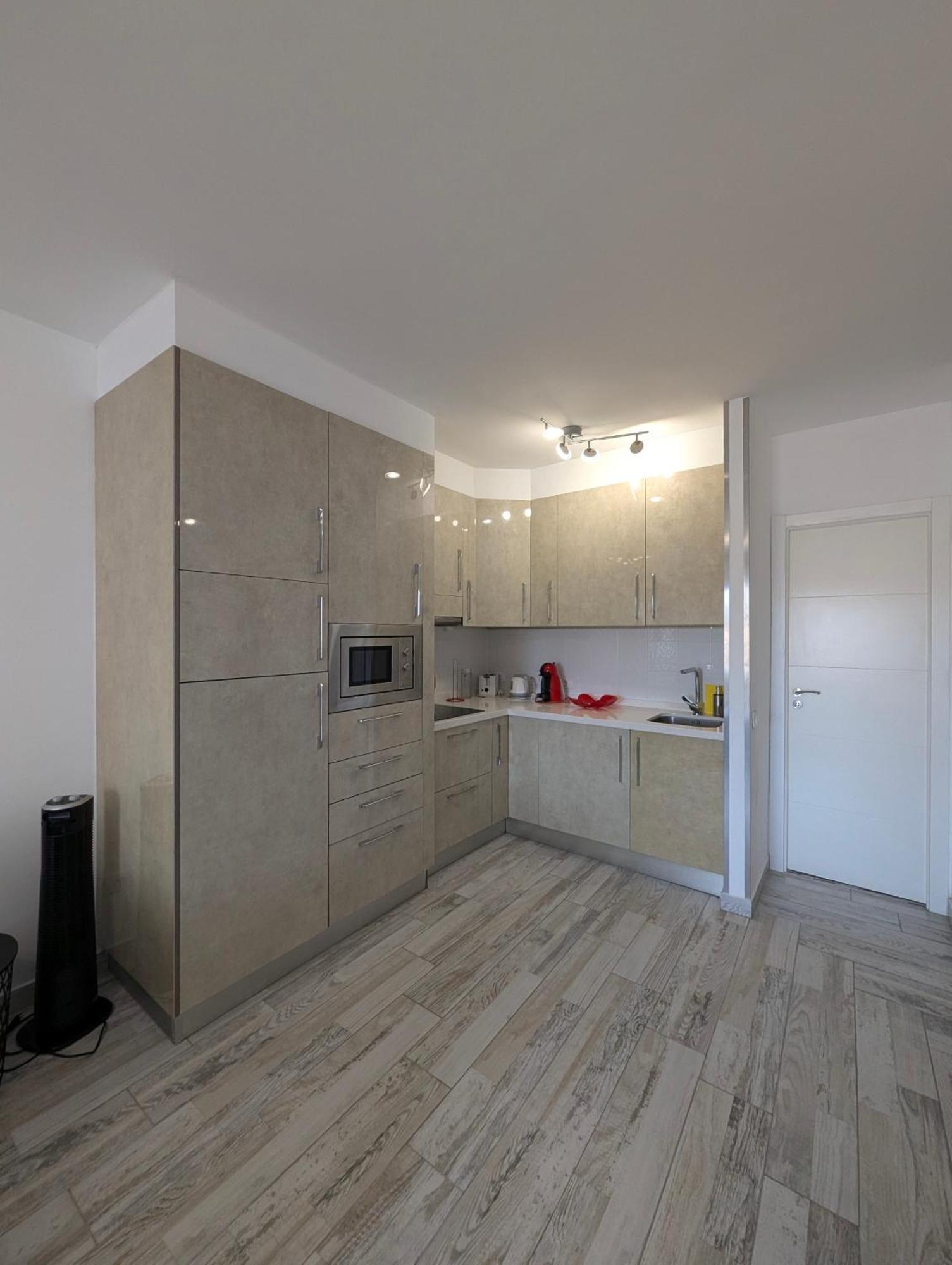 Cozy Apartment In Los Cristianos Guincho  외부 사진